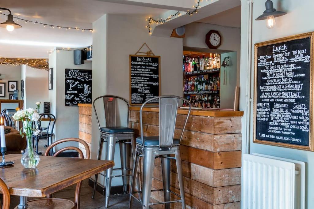 The Dukes Hotel Leighton Buzzard Eksteriør billede
